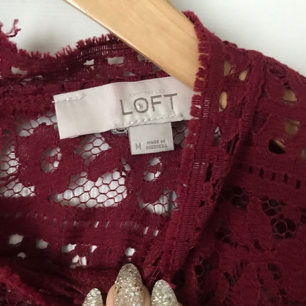 Ann Taylor Loft burgundy lace top blouse - Picture 3 of 4